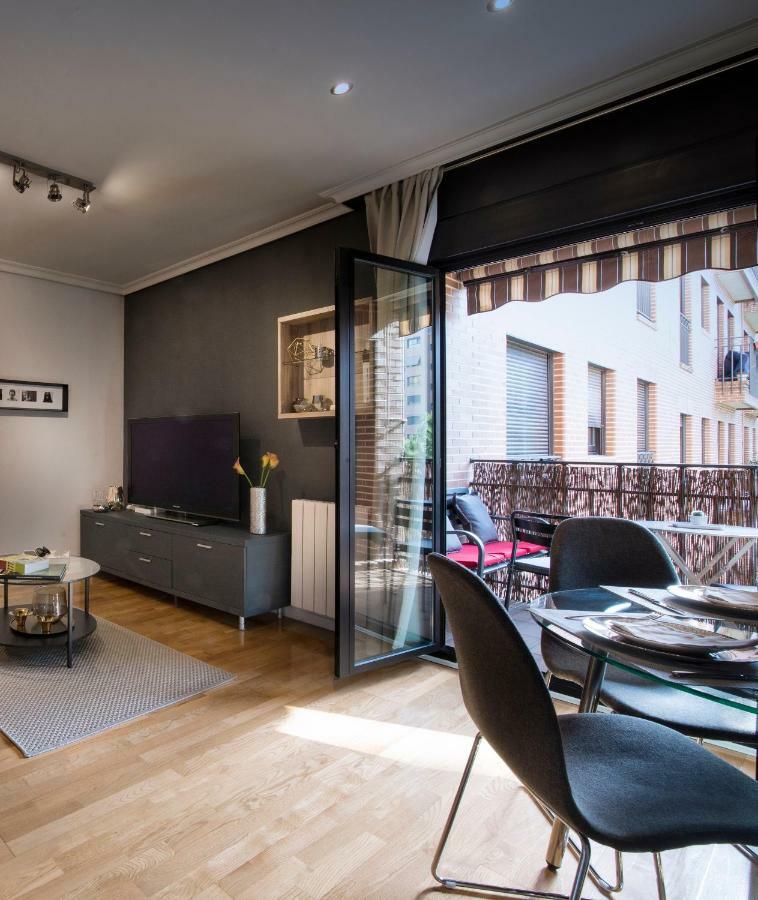 Premium luxury city center apartment Madrid Exterior foto